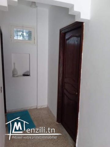 Villa à vendre sur un terrain de 125 m2