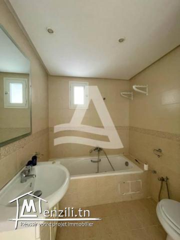 Location d'un appartement S3 vide à Gammarth