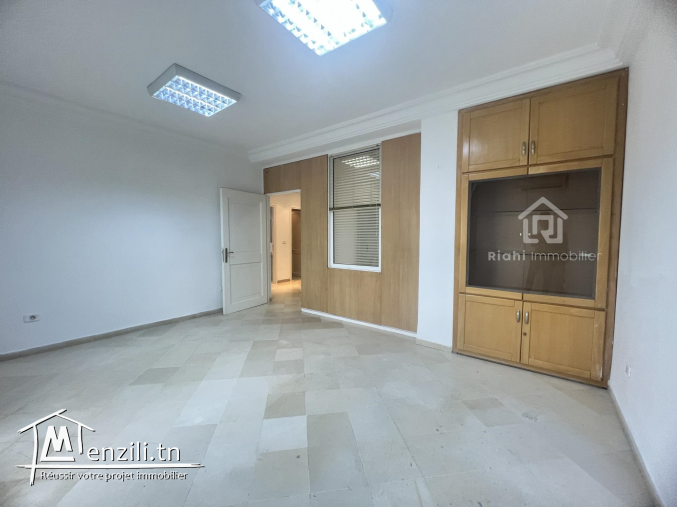 Pour la location  Megrine Coteaux