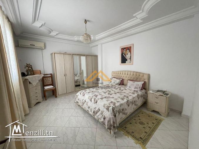 A vendre appartement à chott mariem