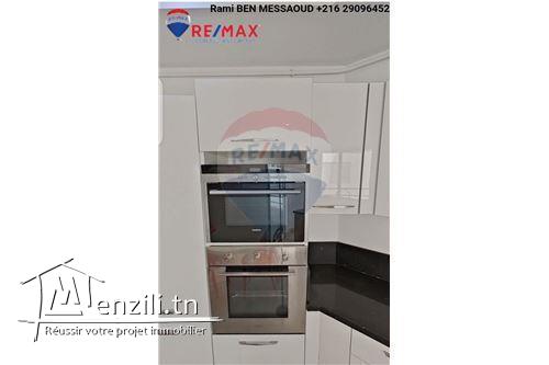 Appartement - Avec Jardin au premier étage vue sur mer