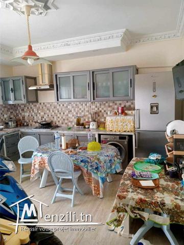 La maison bâtie sur un terrain d'une superficie de 218 m²  à kelibia