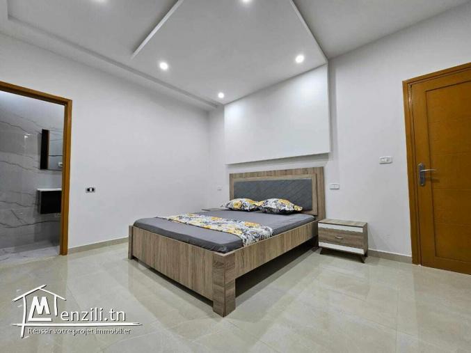 Spacieuse villa avec piscine privée à louer à Tezdaine Djerba