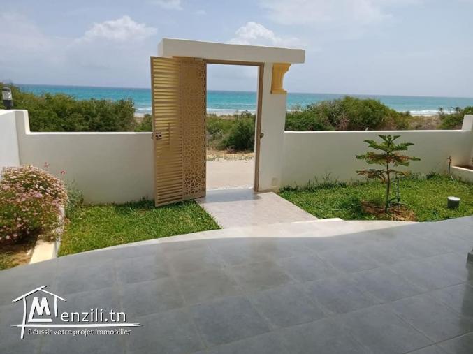 s+2 pieds dans l'eau à ezzahra hamem ghezaz