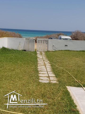 2s+4 pieds dans l'eau à ezzahra hammem ghezaz