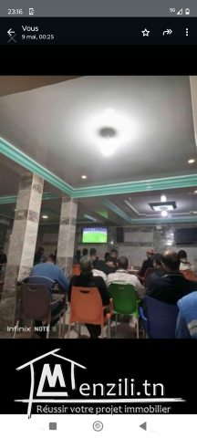 Vend maison et local commercial