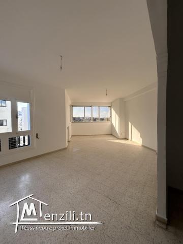 Appartement s+3 lac 1