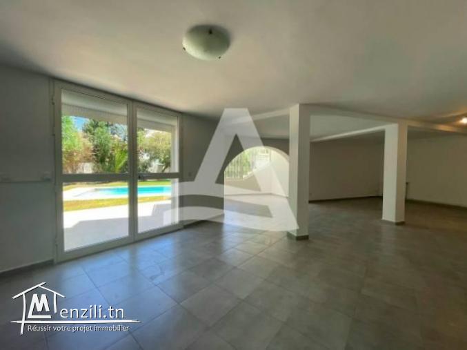 Location d'une  Villa à Gammarth