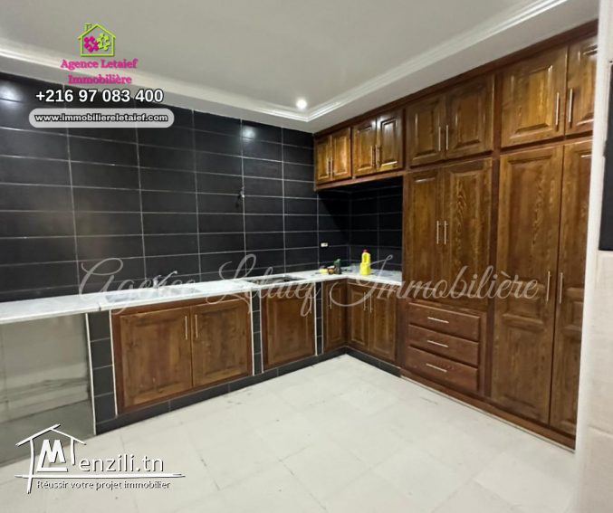 Senia  de un hecatre et 2350 m² a Rmila