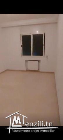 Appartement S + 3 à Hedi nouira Borj louzir