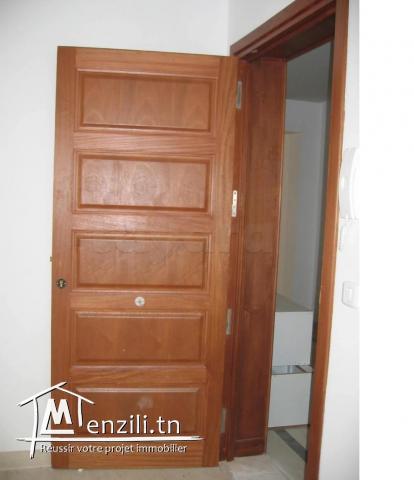 Appartement Haut Standing sis à cité Wahat