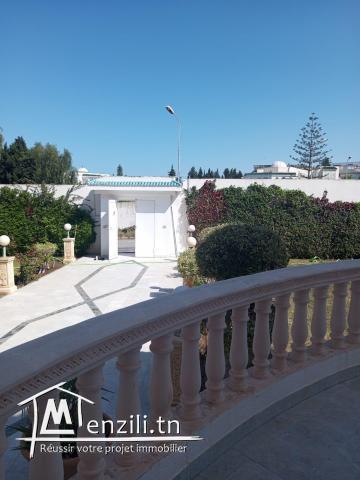 Villa sur la route du Golf