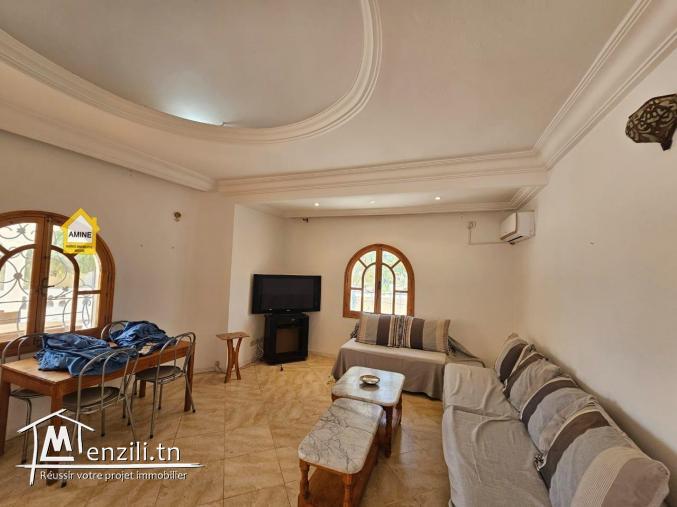 Location annuelle villa meublée avec garage à Tezdaine