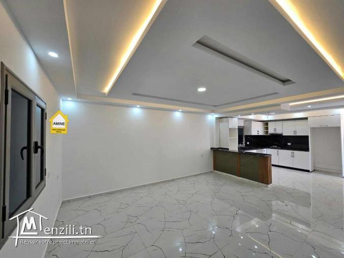 À VENDRE : Magnifique villa avec piscine à Midoun Djerba