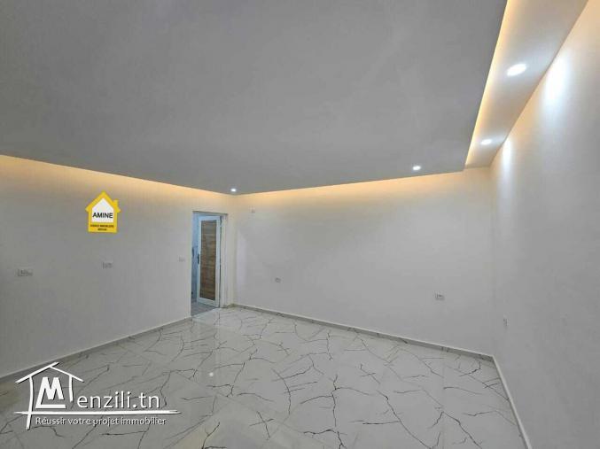 À VENDRE : Magnifique villa avec piscine à Midoun Djerba