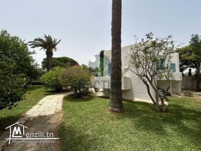 Location vacances villa S4 à Sidi mahrsi Nabeul.