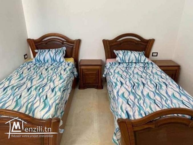 agréable villa avec piscine