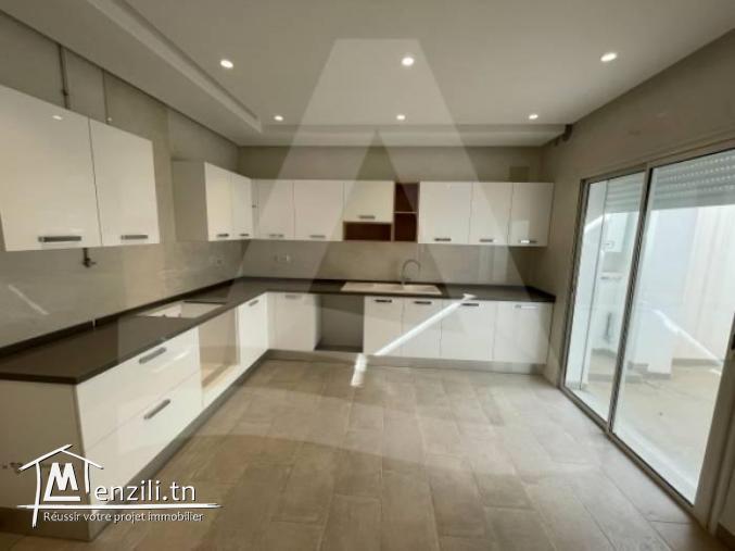 Appartement S2 vide à louer à la Marsa