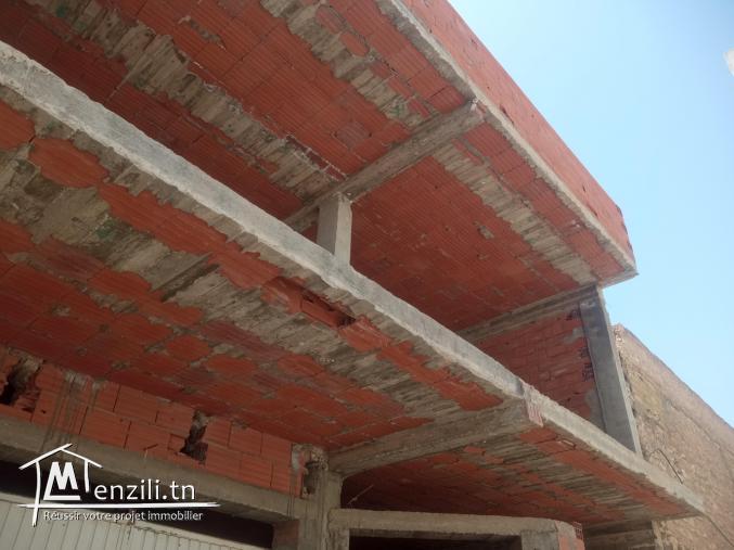 Deux étages en construction