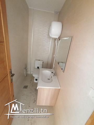 للكراء S+2 و  S+1  مكاتب مهنية