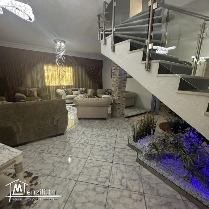 Villa duplex s+4 style américain A vendre