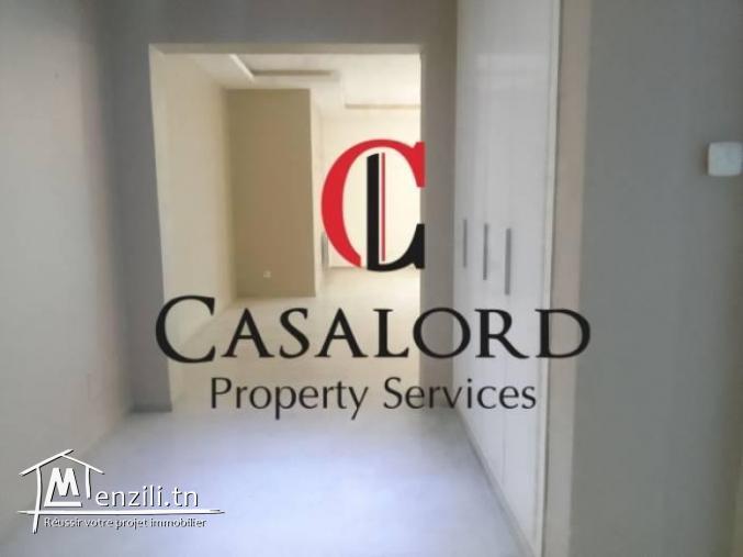 S3 spacieux avec jardin à La Marsa