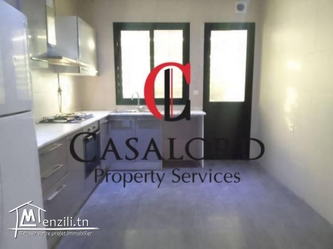 S3 spacieux avec jardin à La Marsa