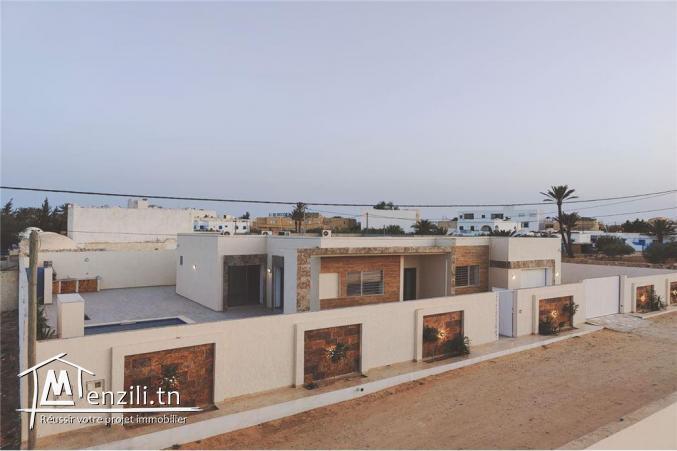   Villa de luxe à vendre avec Piscine    منزل للبيع بجربة