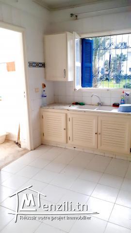 Appartement S+1 au RDC + parking dans un emplacement calme et gardé a Rades Maliane 2