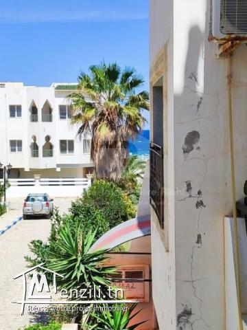 A Louer (court durée  ) un duplex S2 meublé situé  à chatt Mariem