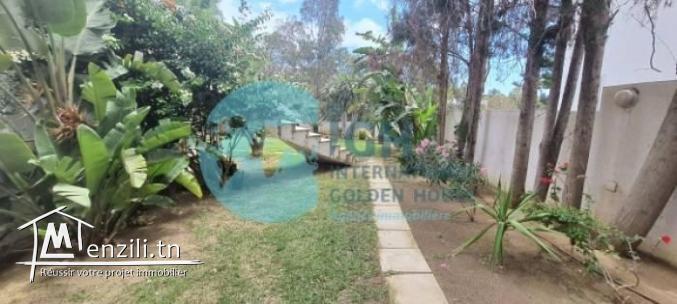 A LOUER UN APPARTEMENT S3 MEUBLE AVEC PISCINE A GAMMARTH