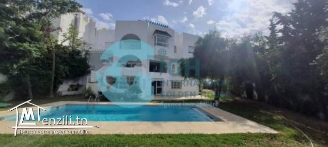 A LOUER UNE VILLA AVEC PISCINE AU GOLDEN TULIPE GAMMARTH