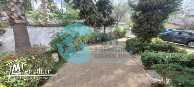 A LOUER UNE VILLA AVEC PISCINE AU GOLDEN TULIPE GAMMARTH