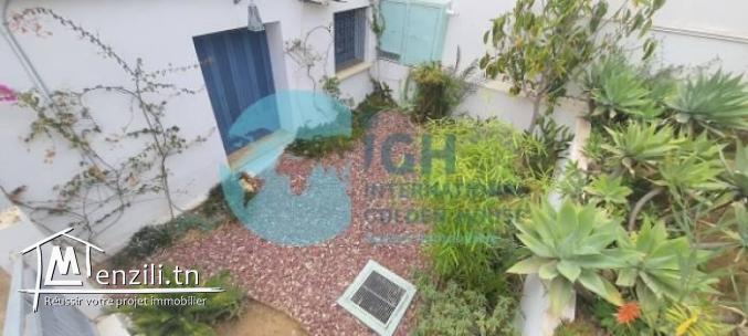 A LOUER UN DUPLEX AVEC JARDIN AU GOLDEN TULIPE GAMMARTH