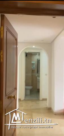 App Dans Une Résidence Avec Piscine