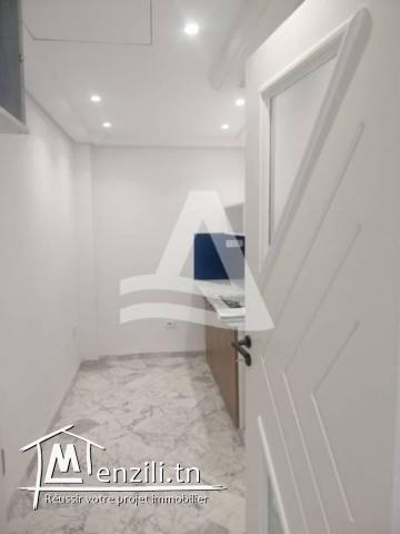 A louer bureau au berge du lac 1