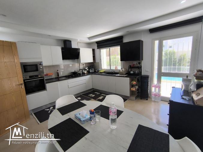 à vendre: villa à Gammarth