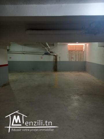 a vendre appartement s + 4 tel 58006917