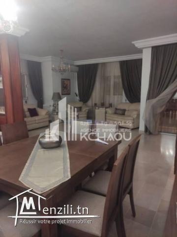 Riadh el Andalous à louer  etage de villa S3 vide très haut standing tr