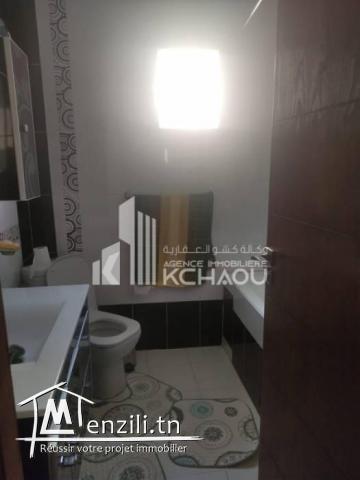 Riadh el Andalous à louer  etage de villa S3 vide très haut standing tr