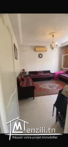 Villa S+3  À vendre à Manouba