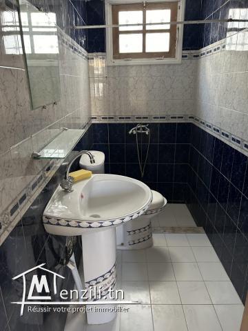 Maison a vendre a Ras Jbel