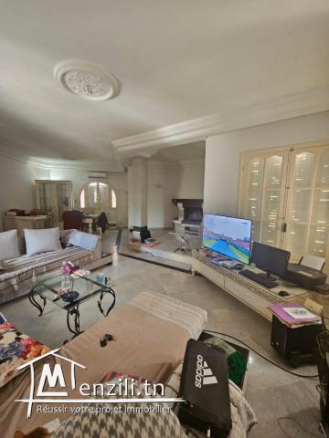 Avendre une Belle Villa kantaoui avec picine