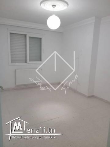 Étage de villa à louer à riadh landalous