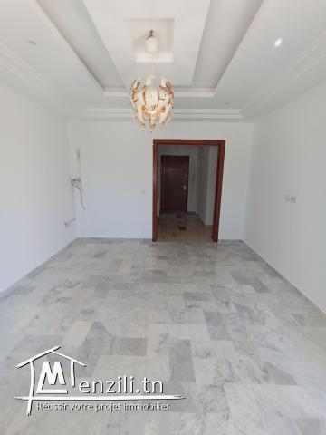 A vendre coquet appartement S+3 a Médina jadida 3