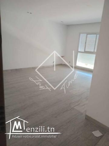 Appartement S2 à vendre à riadh landalous