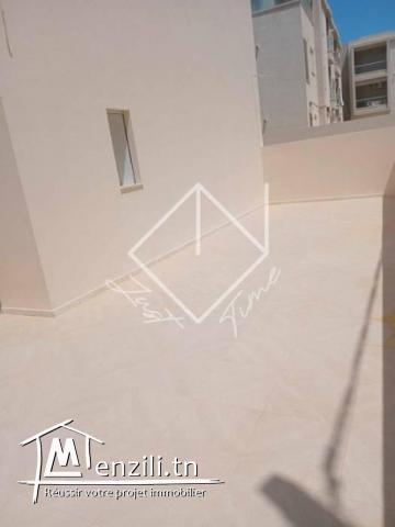 Appartement S2 avec jardin à vendre à riadh landalous