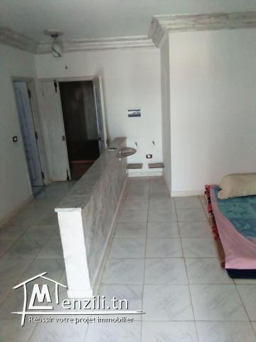 Un magnifique duplex à vendre à cité Mohamed Ali l ouardia