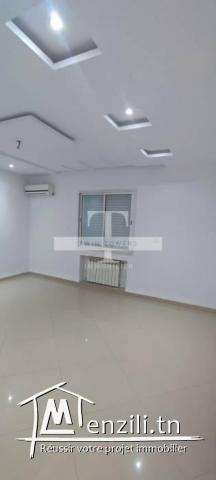 Etage de villa à louer à hammem sousse