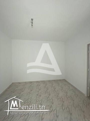 Appartement à usage bureautique à louer à la Marsa